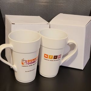 Set of 2 2013 Tall 16 Oz. Tall Classic Dunkin Donuts White Ceramic Coffe…